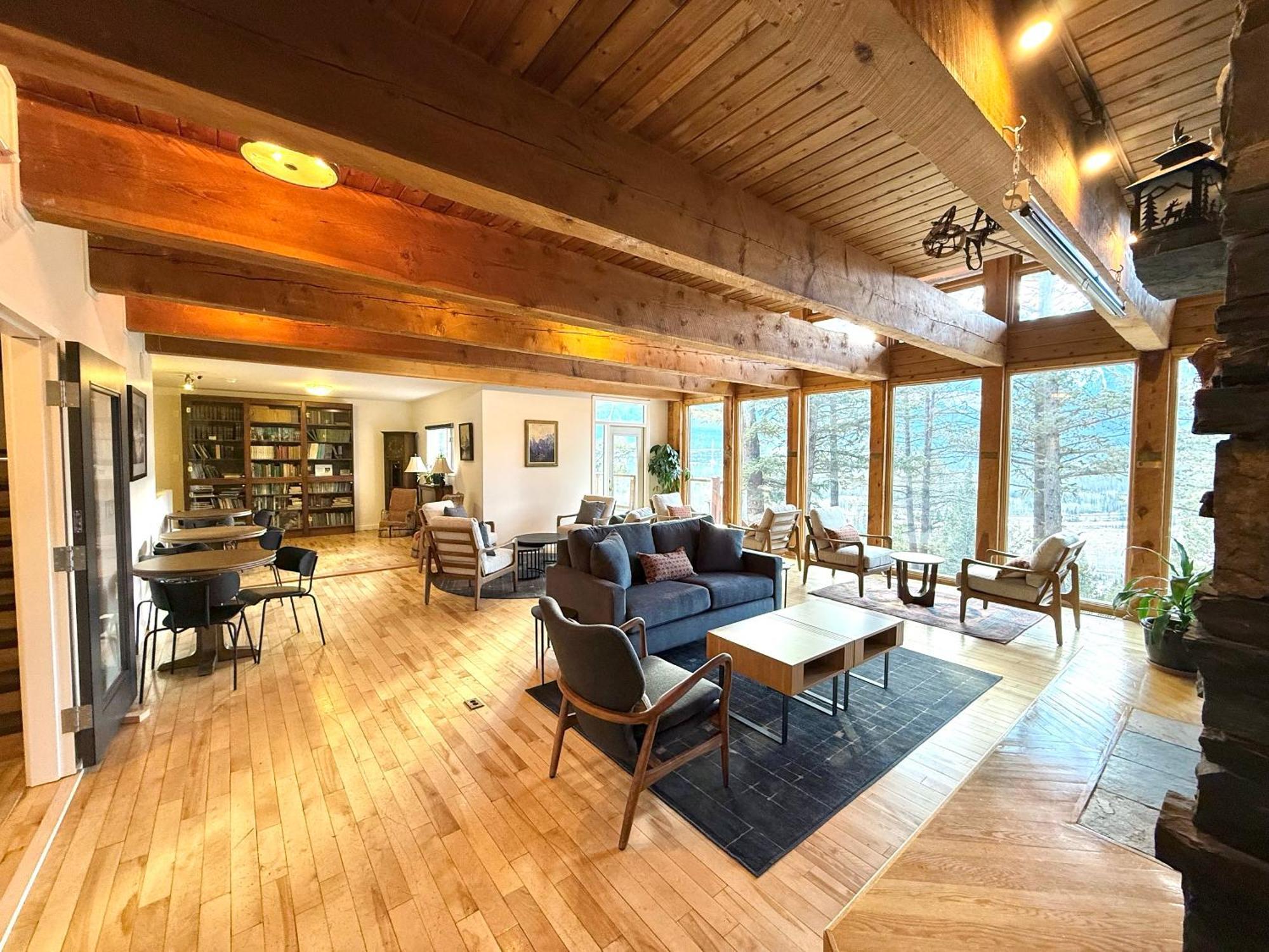 Canmore Alpine Hostel - Alpine Club Of Canada Εξωτερικό φωτογραφία