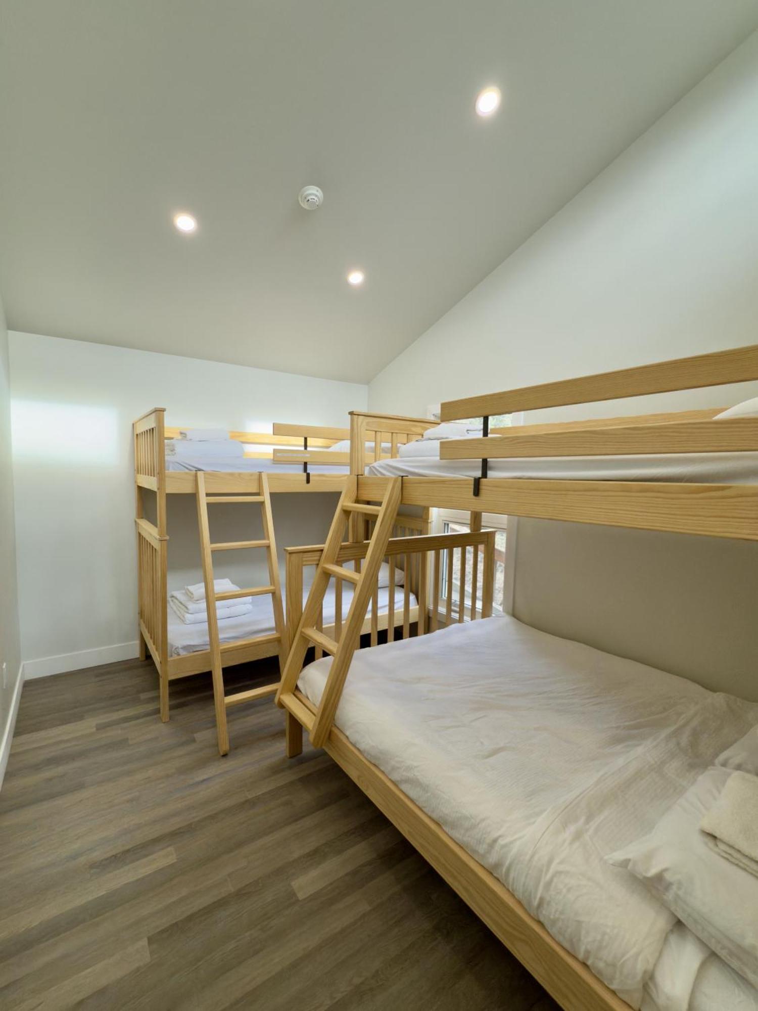 Canmore Alpine Hostel - Alpine Club Of Canada Εξωτερικό φωτογραφία