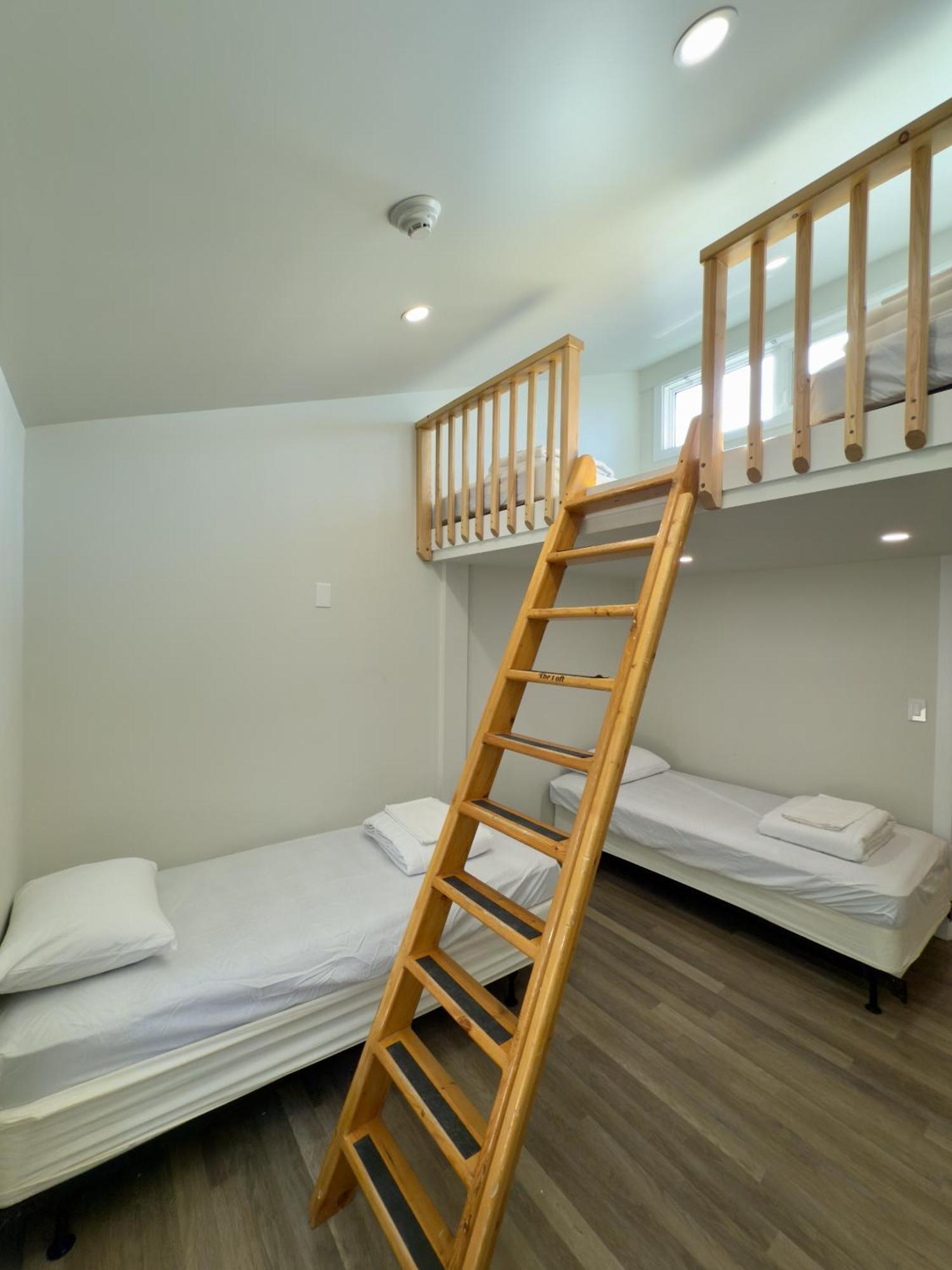 Canmore Alpine Hostel - Alpine Club Of Canada Εξωτερικό φωτογραφία